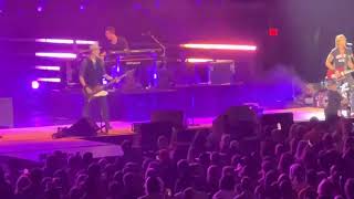 Kiss the Girl/Bad Habits (Ed Sheeran cover) Keith Urban 10/14/22 Thompson-Boling Arena, Knoxville,TN