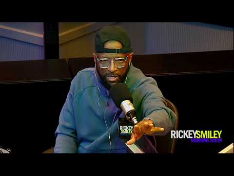 Syleena Johnson Learns What She Has In Common With Momma Dee | RSMS