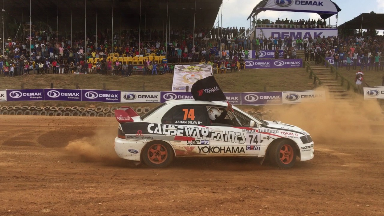 Fox Hill 2017 Ashan Silva Doughnuts