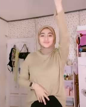 Tiktok - Lagu Kutang Barendo ( goyangnya asik gaes )