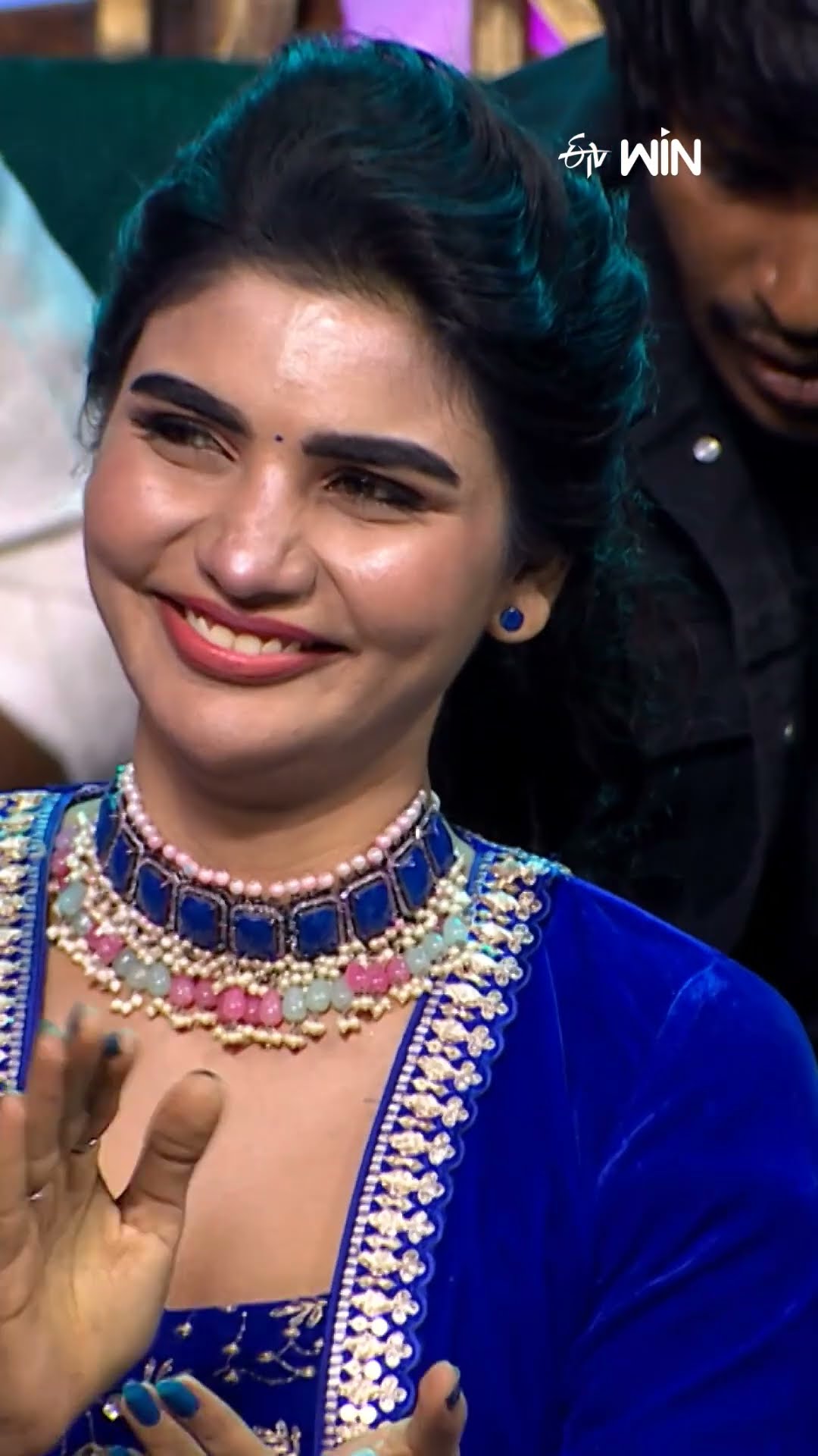 #shorts - అమ్మాయిల ప్రేమ గొప్ప..అబ్బాయిల ప్రేమ గొప్ప..? #sridevidramacompany #rashmi