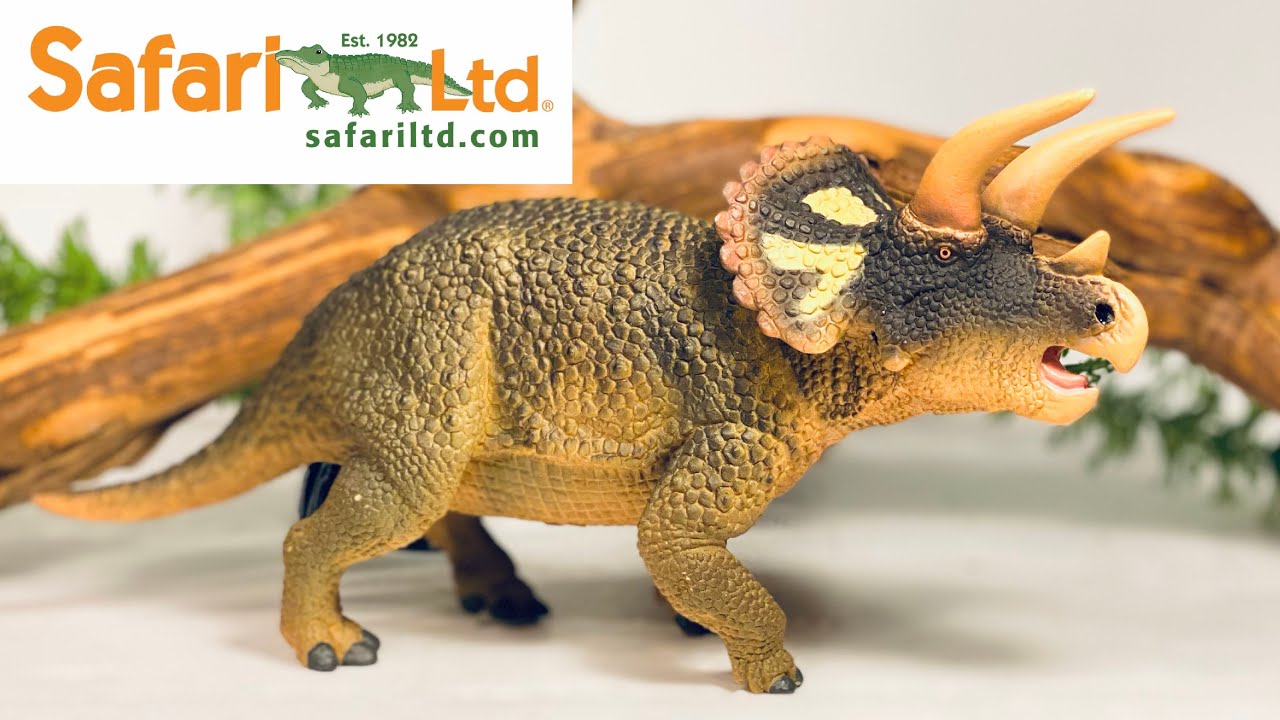 2018 Safari Ltd Triceratops Review 