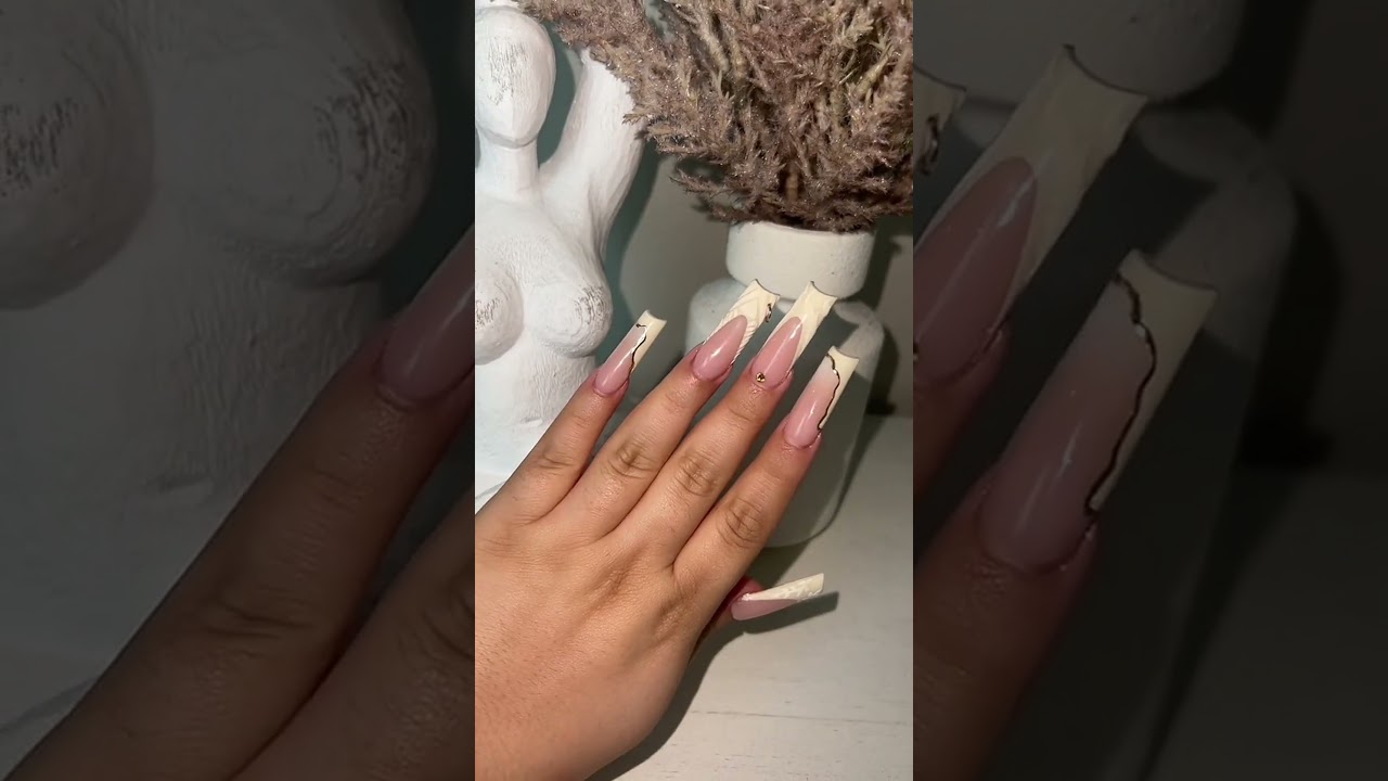 Boho nails inspiration with a unique twist 