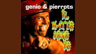 Video thumbnail of "Genio & Pierrots - No tengo dinero"