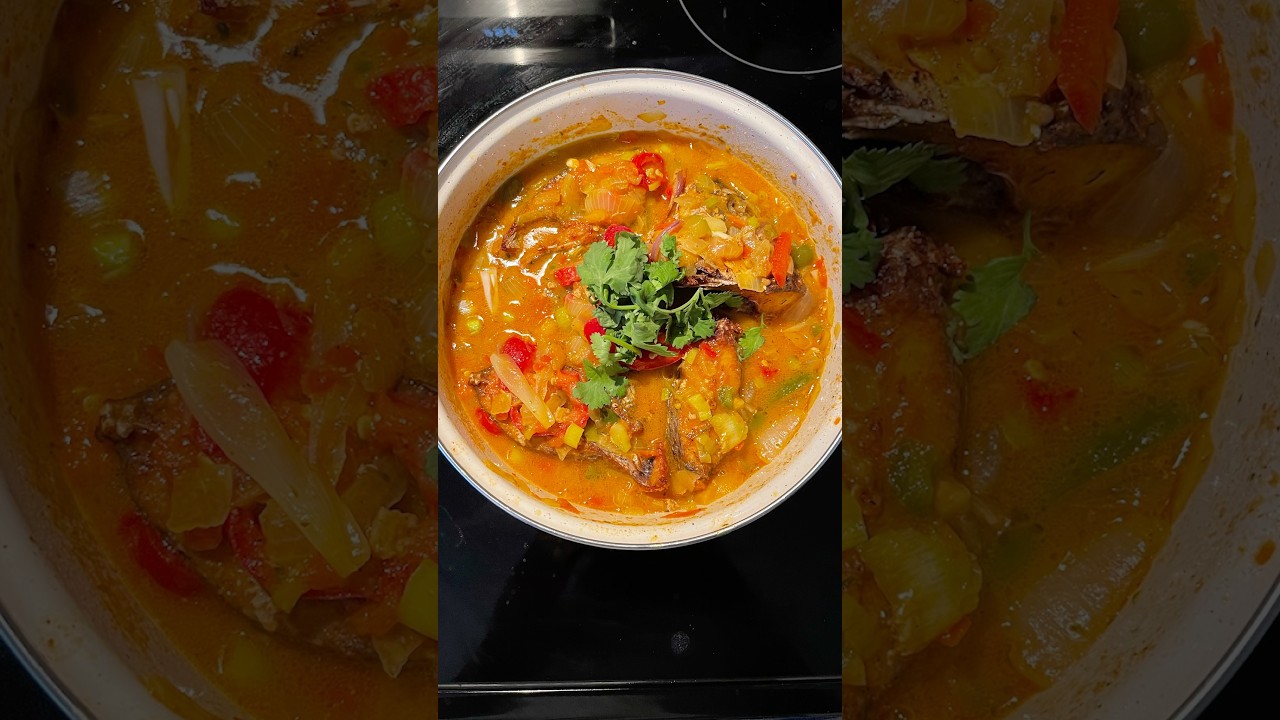 Creamy Coconut Milk Fish Curry with Bell Peppers & Onions 🥥🍛🐟 | Easy One-Pan Dinner Recipe