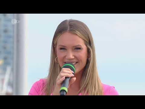 Sonia Liebing - Hemmungslos (ZDF Fernsehgarten On Tour aus Hamburg 08.10.2023) | 📺 [Full-HD]