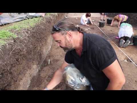 How to Dig... Postholes