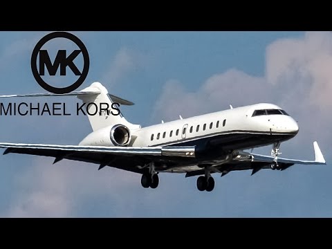 Michael Kors Global 5000 (GL5T) landing 