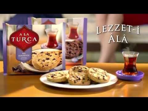 Tik turgan holda jinsiy aloqa qilish uchun jinsiy pozitsiyalar Teri ostidagi toplar bilan erkak jinsiy olatni