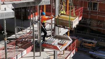 Liftroller Floor- Lifting platform with rollers, for efficient transportation of materials.