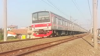 通勤線 JR 205-77+75 カンプン バンダン行き