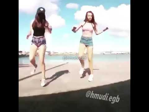 مصري ليش ببلاد الخواجات فيديو رائع ورقص جميل 