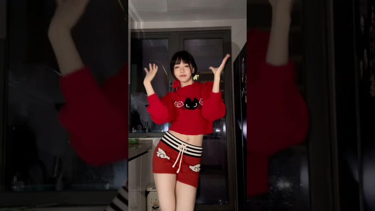 Merry Christmas in advance🎄✨#tripley222 #dance #merrychristmas