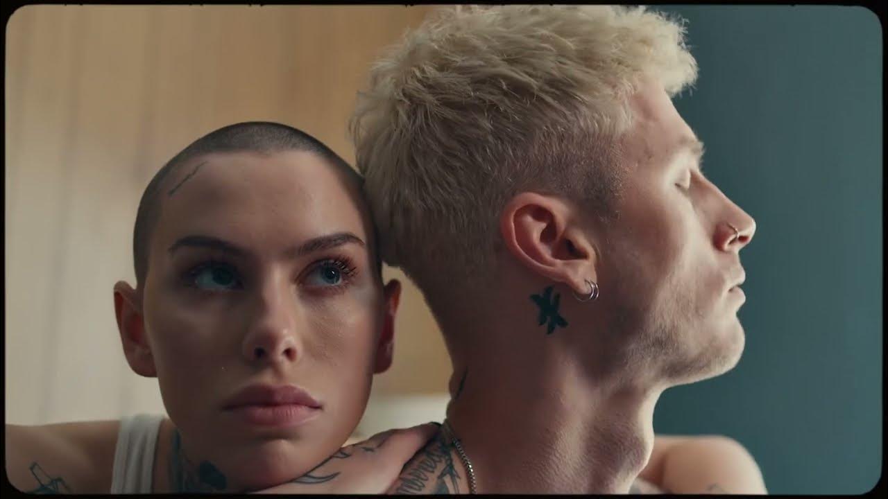 красивые цитаты на английском. Mgk и yungblud. фильм i'm thinking of ending things 2020. I think i am ok. Mgk и yungblud.