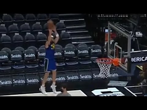 Klay Thompson Can't Miss Making 24 Straight 3's 🔥