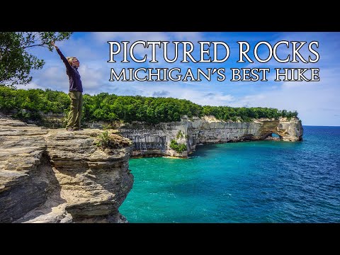 best hikes in pictured rocks