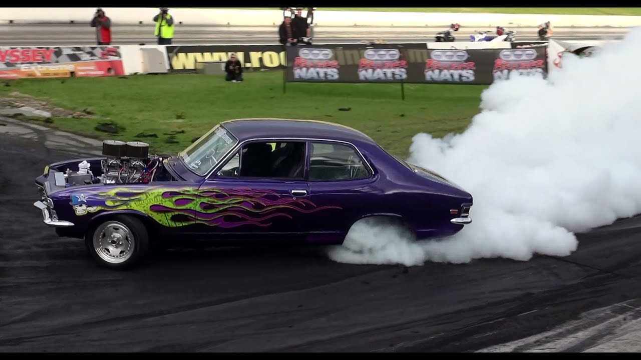 ILURVIT V8 TORANA AT BRASHERNATS SYDNEY 2014