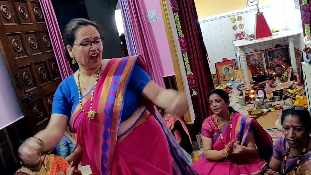 सासुल पनिया कैसे जाऊं रसीले दोनों नैना 