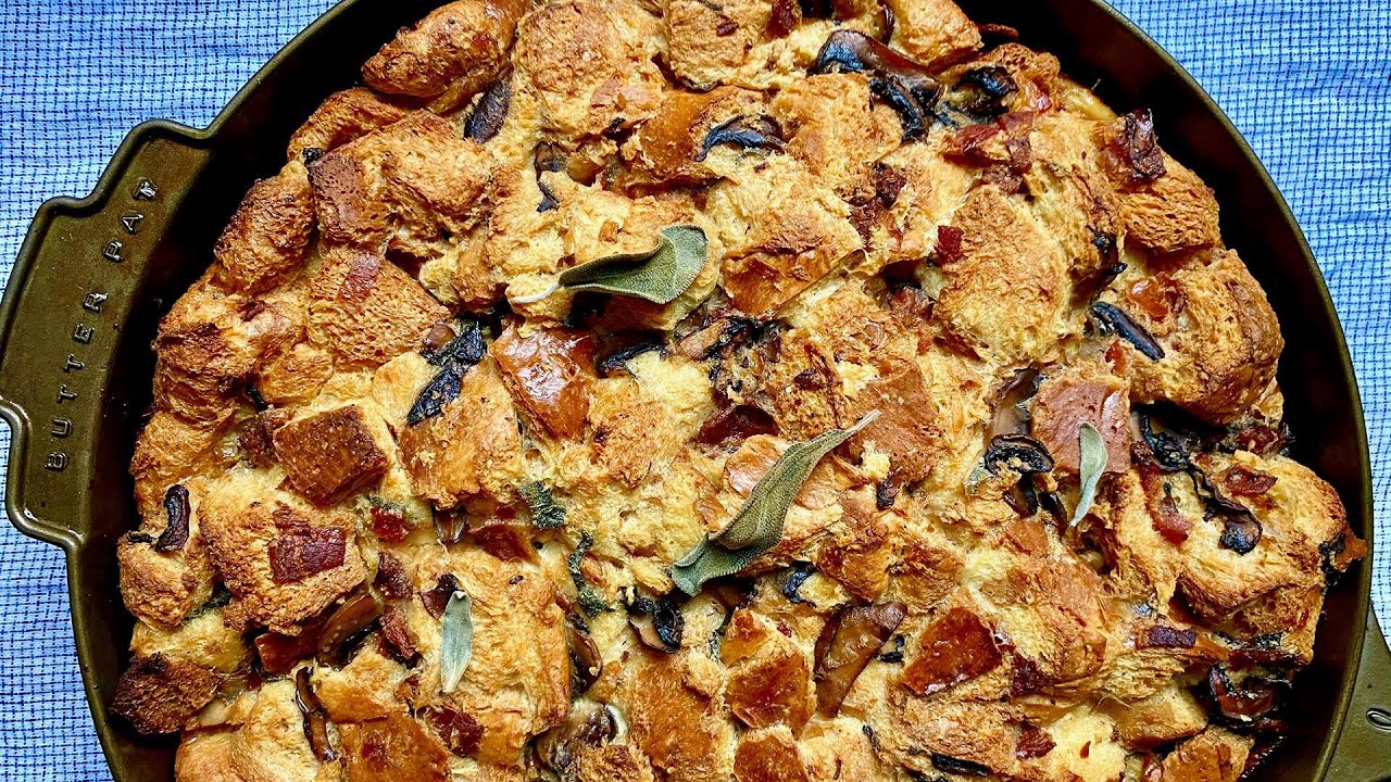 Alternative to Stuffing/Dressing: Maple-Bacon-Mushroom Sweet & Savory Bread Pudding | Gail Simmons | Rachael Ray Show