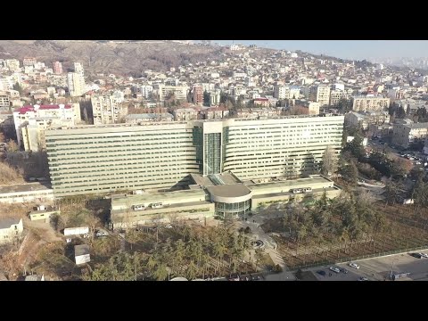 რესპუბლიკურ საავადმყოფოს ანგრევენ | დასაქმებულების ბედი გაურკვეველია