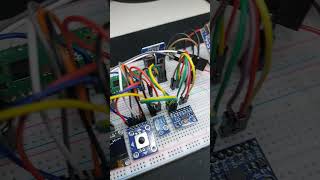 Battery powered RaspberryPi PICO 2 #diy #raspberrypipico #electronics