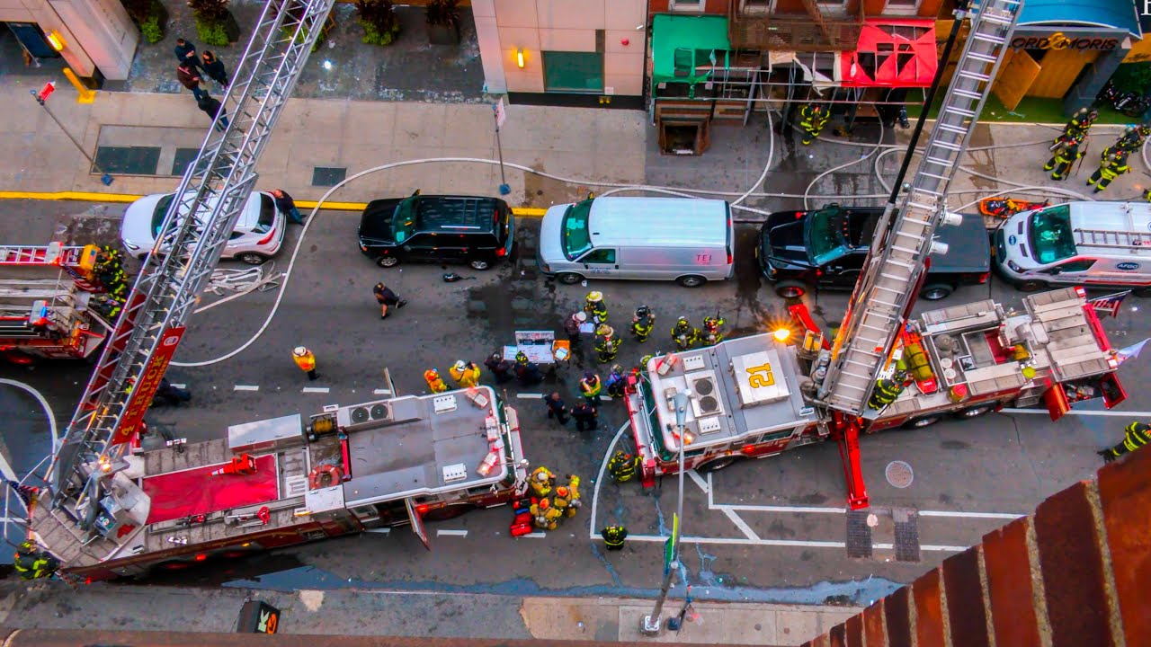 **Manhattan 3-Alarm Fire** Basement Fire in Vacant Store Extends Throughout Building [ MAN Box 761 ]