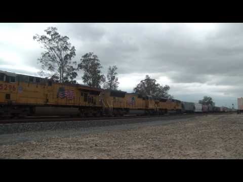 HiDef- Union Pacific 5296 Through Beaumont