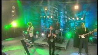 The Killers - Somebody Told Me - Live