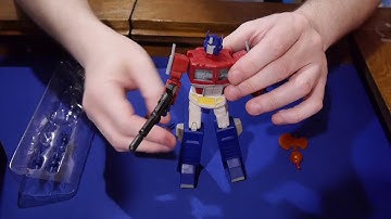 Unboxing: Transformers R.E.D. G1 Optimus Prime