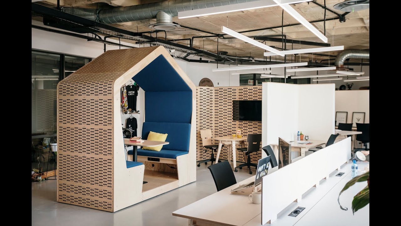 The Hybrid Office Fully Embraced: the Lucky Beard Project