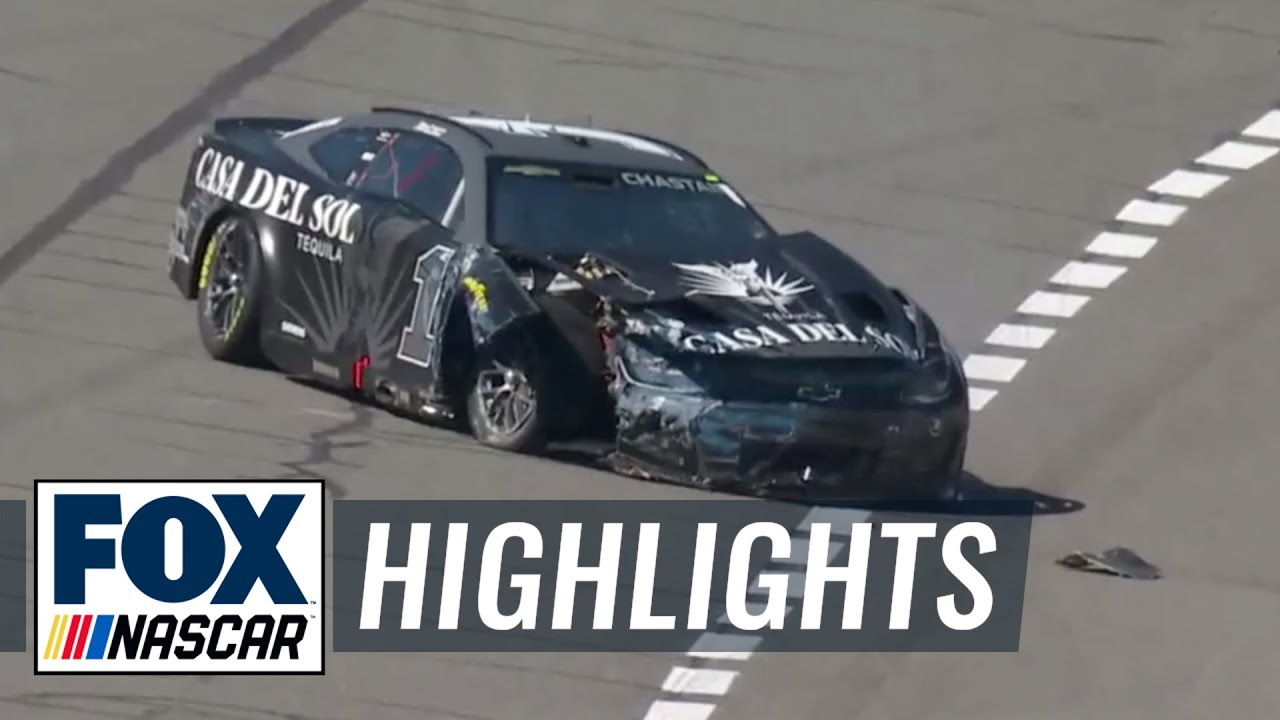 Ross Chastain slams the wall in Cup Series practice at Fontana | NASCAR ON FOX HIGHLIGHTS
