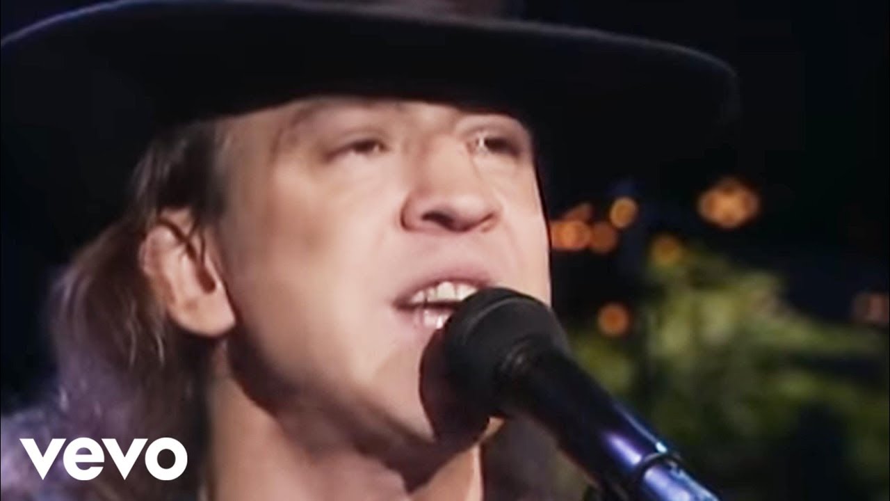 ⁣Stevie Ray Vaughan & Double Trouble - Tightrope (Live From Austin, TX)