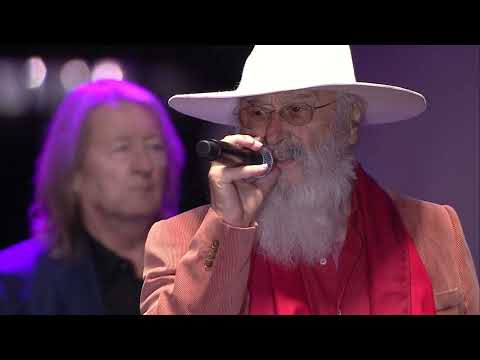 Szenes Andrea és Szenes Iván - Nehéz a boldogságtól búcsút venni (feat. Apostol együttes) 2024