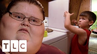 5-Year-Old Son Helps Cook And Clean The House For 725 lb Mum | My 600 lb Life