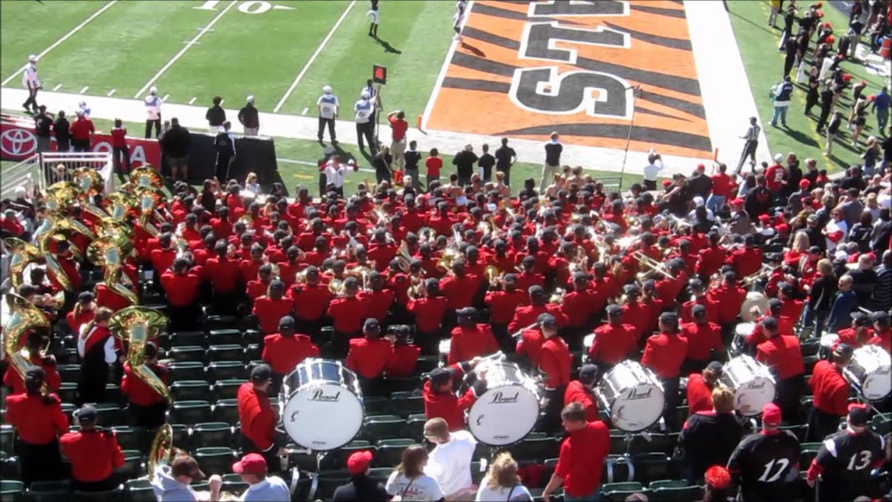 UCMB University of Cincinnati Marching Band Stand Tunes Part 1 vs