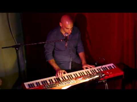 Les plus belles chansons françaises version française et israélienne - Amit Hayo et Hanna Sarfati Les plus belles chansons françaises version française et israélienne - Amit Hayo et Hanna Sarfati