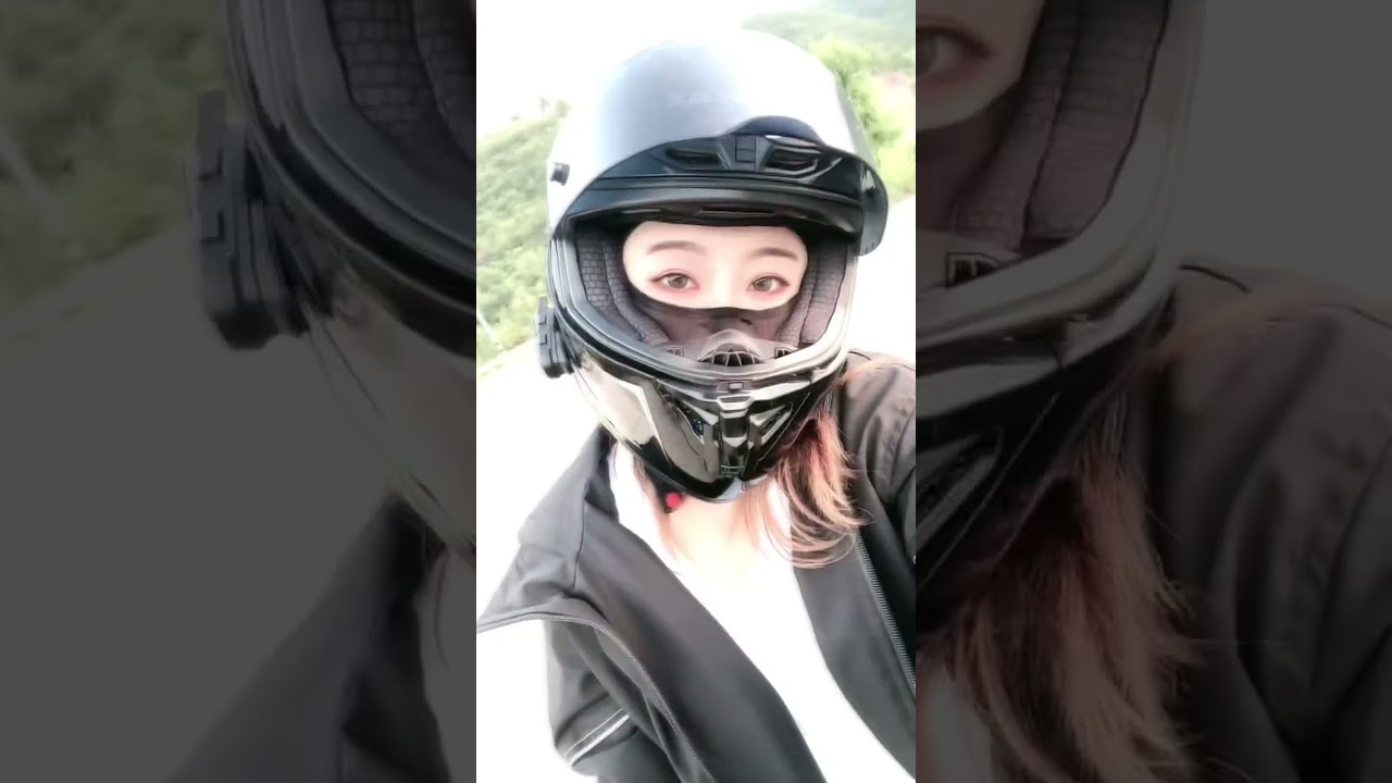 There should always be some love in life ❤❤