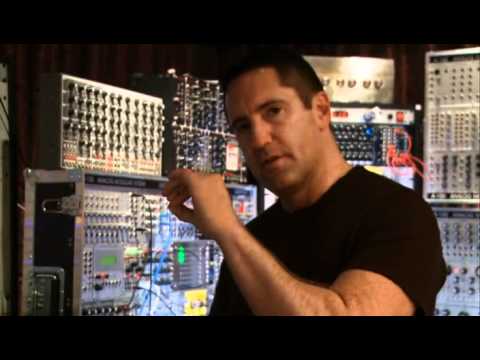 Trent Reznor - Swarmatron (The Social Network bonus DVD)