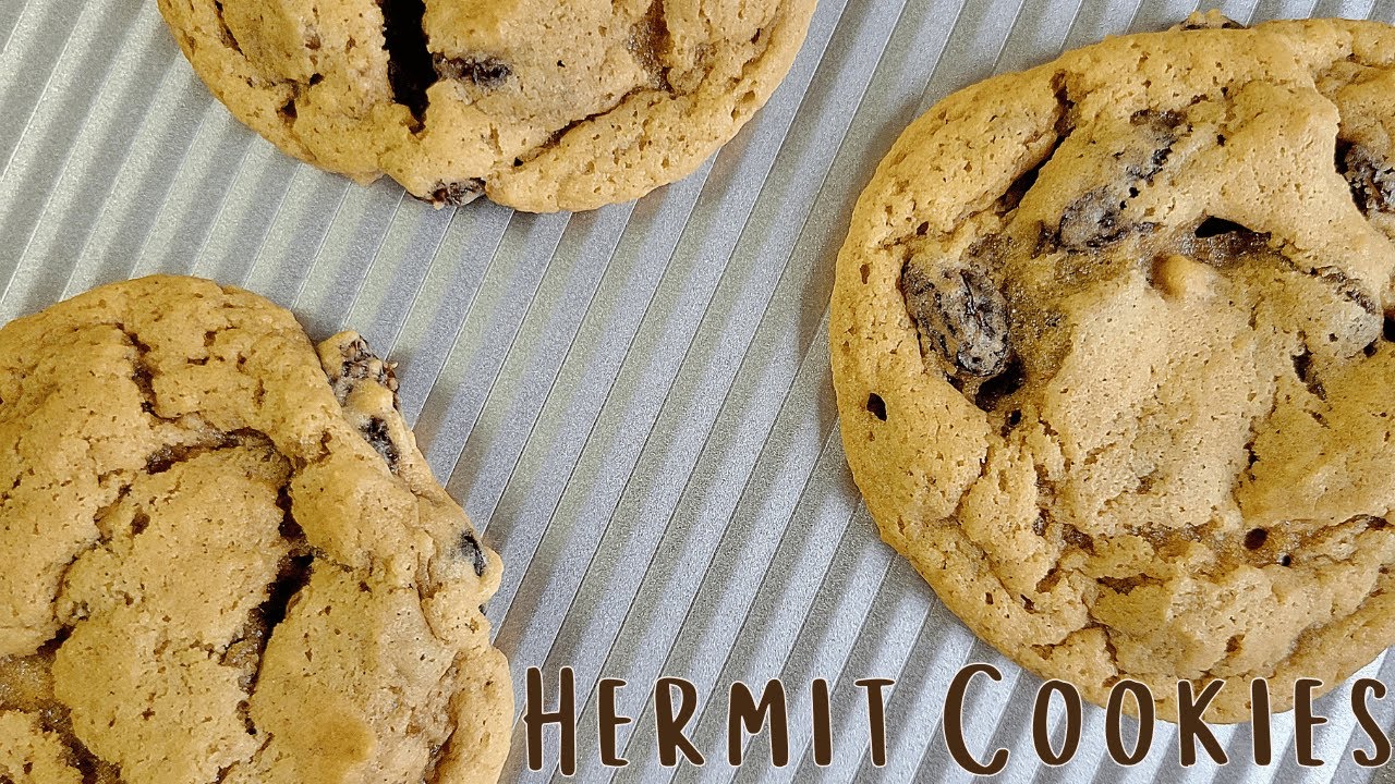 Vintage Recipe: Hermit Cookies // Holiday Cookie Series #2