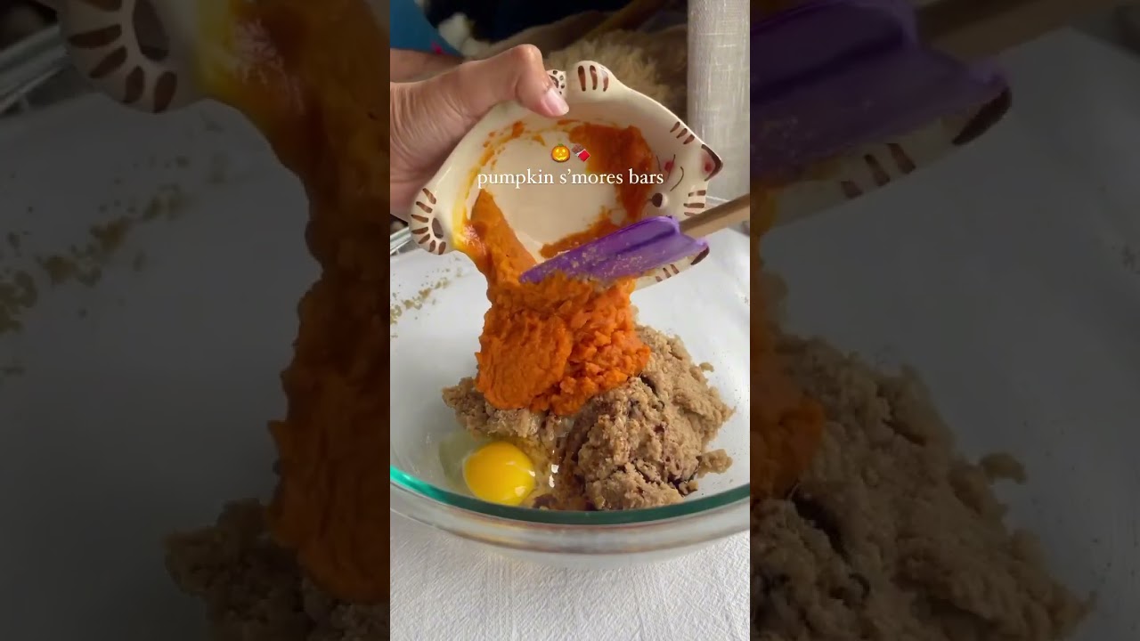 Pumpkin S’mores Bars