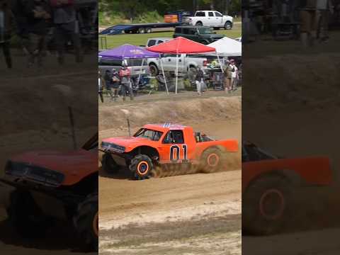 Видео: General Lee Mud Truck is Fast
