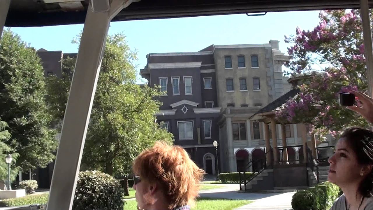 Stars Hollow Universal Studios (LA) YouTube