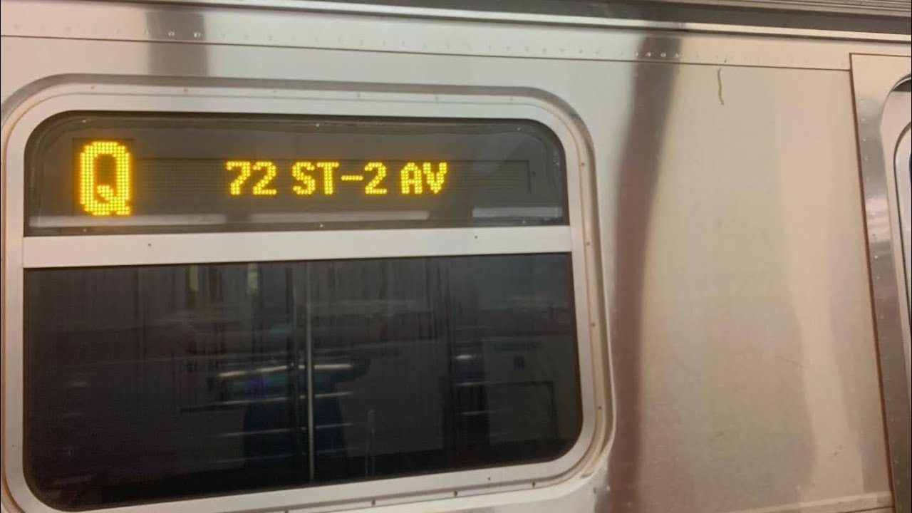 R160 (Q) Train To 72 St-2 Av Via Whitehall Announcement. - YouTube