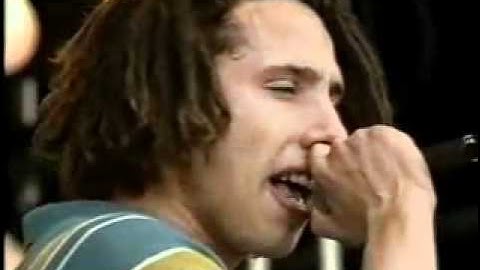 Rage Against The Machine - Killing In The Name - 1993.mp4