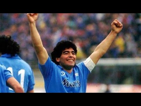 رقصة مارادونا الشهيرة خلال التسخينات