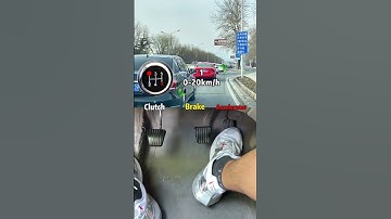How to drive a manual car in heavy traffic? #driving #manual #car#traffic #carsoft #cardriving