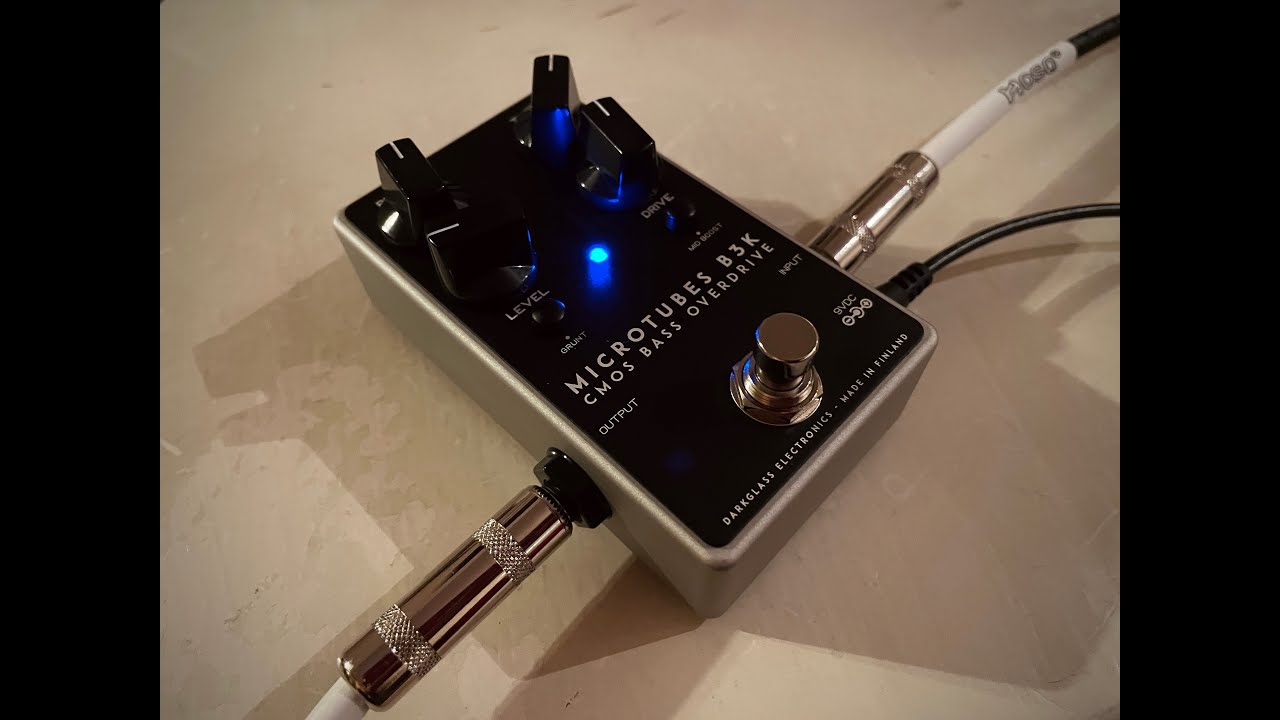 Darkglass Microtubes B3K V2 CMOS Bass Overdrive Pedal - YouTube