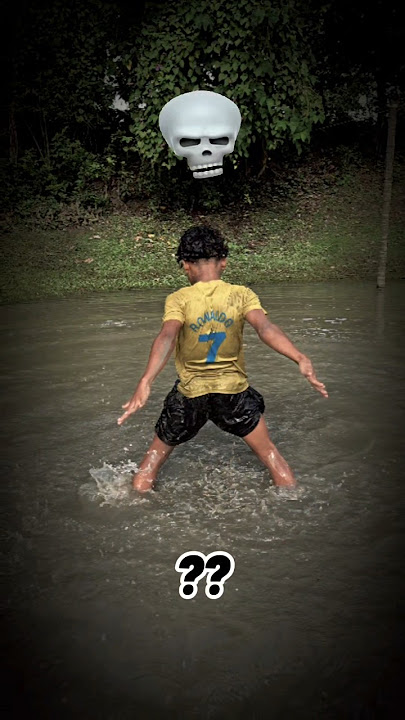 Who is backheal shot king ? 😎😱☠️ #football #ronaldo #shorts #footballrepublic #backheal #bycyclekick