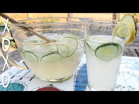 homemade-lemonade-recipe-w/-cucumber,-ginger,-&-mint
