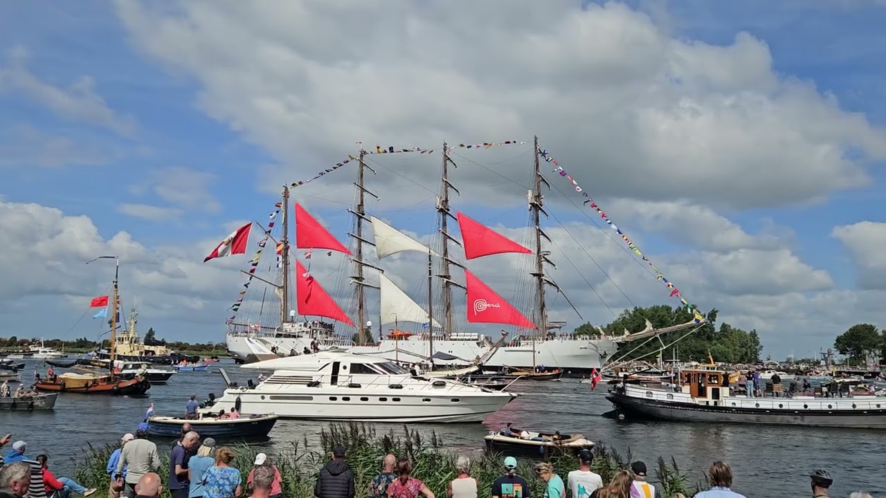 BAP Union van de Marine uit Peru is t grootste tall ship bij sail Amsterdam 2025 @SAILAmsterdam2025 